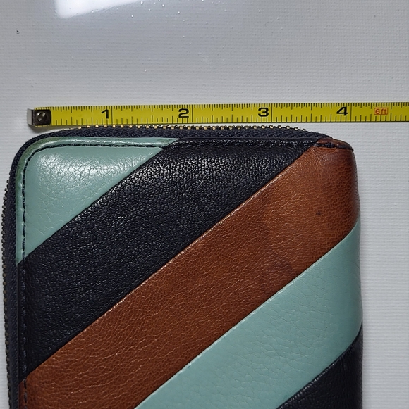 FOSSIL Zip-Around, Striped Leather Wallet With Black, Brown, And Mint Green - Picture 8 of 8